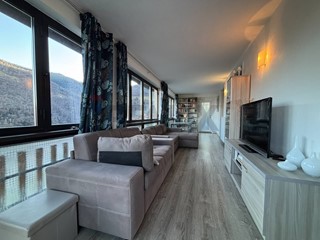 Trilocale in Vendita a Fonteno, 160'000&euro;, 130 m²