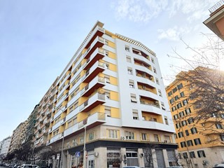 Trilocale in Vendita a Roma, 425'000&euro;, 97 m²