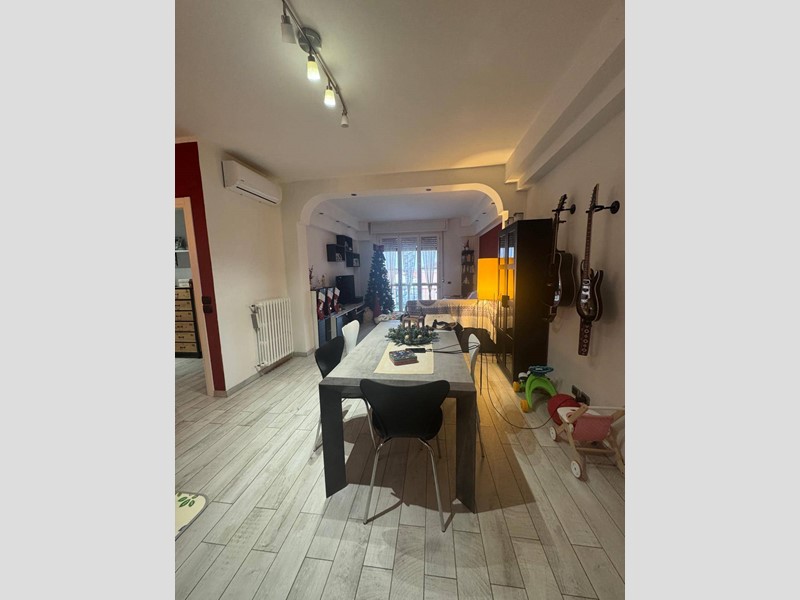 Trilocale in Vendita a Casalgrande, 175'000&euro;, 120 m²