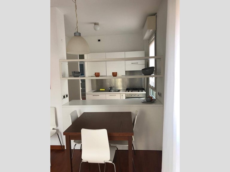 Bilocale in Vendita a Varese, 165'000&euro;, 70 m²