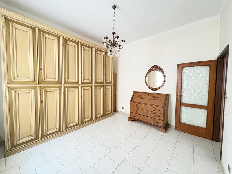 Appartamento in Vendita a Genova, 48'000&euro;, 60 m²