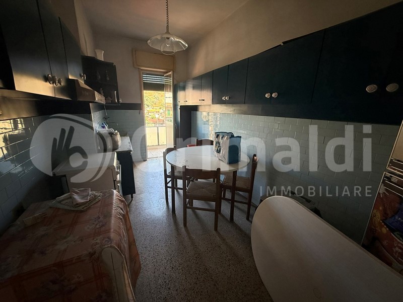 Trilocale in Vendita a Messina, 45'000&euro;, 84 m²