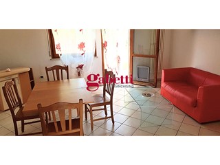 Trilocale in Vendita a Riccione, 270'000&euro;, 118 m², con Box