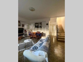 Trilocale in Affitto a Palermo, 11'500&euro;, 90 m²