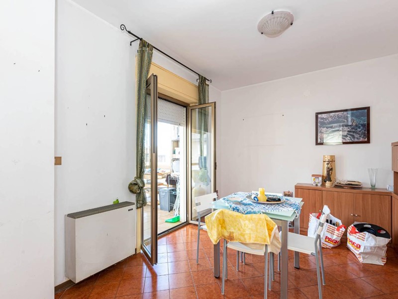 Appartamento in Vendita a Palermo, 255'000&euro;, 150 m²