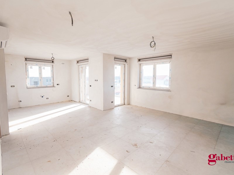 Quadrilocale in Vendita a Saluzzo, 300'000&euro;, 130 m²