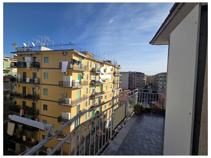 Quadrilocale in Vendita a Salerno, 310'000&euro;, 123 m²