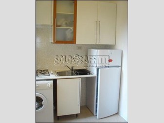 Bilocale in Affitto a Trieste, zona Rossetti, 350&euro;, 35 m², arredato