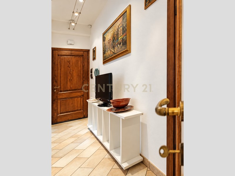 Quadrilocale in Vendita a Abbadia San Salvatore, 80'000&euro;, 68 m²