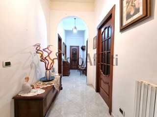Trilocale in Affitto a Catanzaro, zona Giardini - San Leonardo, 500&euro;, 105 m², arredato