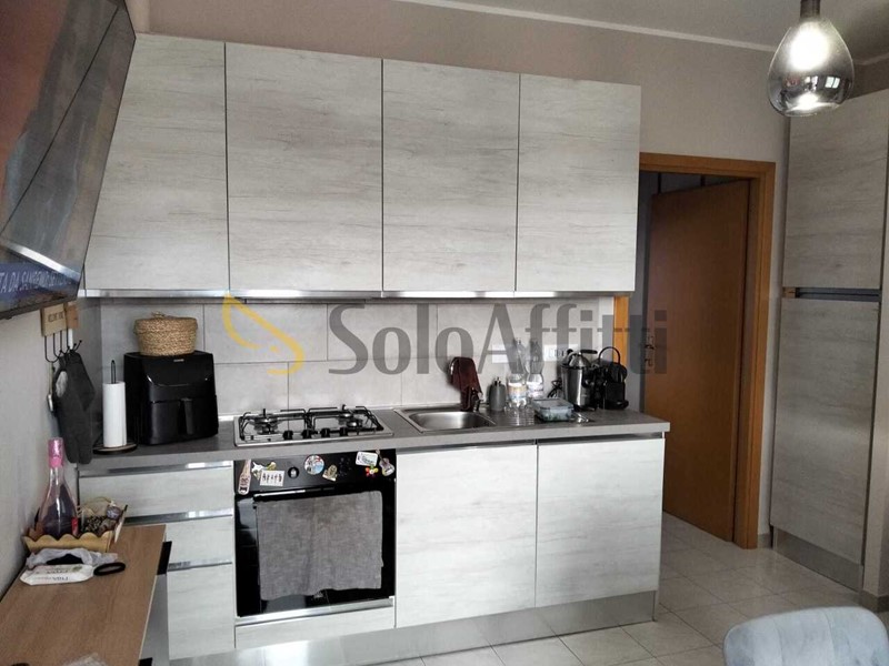 Bilocale in Affitto a Ciampino, zona Mura dei Francesi, 750&euro;, 40 m², arredato