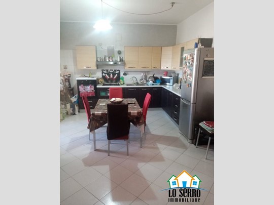 Quadrilocale in Vendita a Alcamo, 160'000&euro;, 170 m²