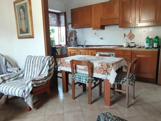 Quadrilocale in Affitto a Massa, zona Marina di Massa, 700&euro;, 67 m², arredato