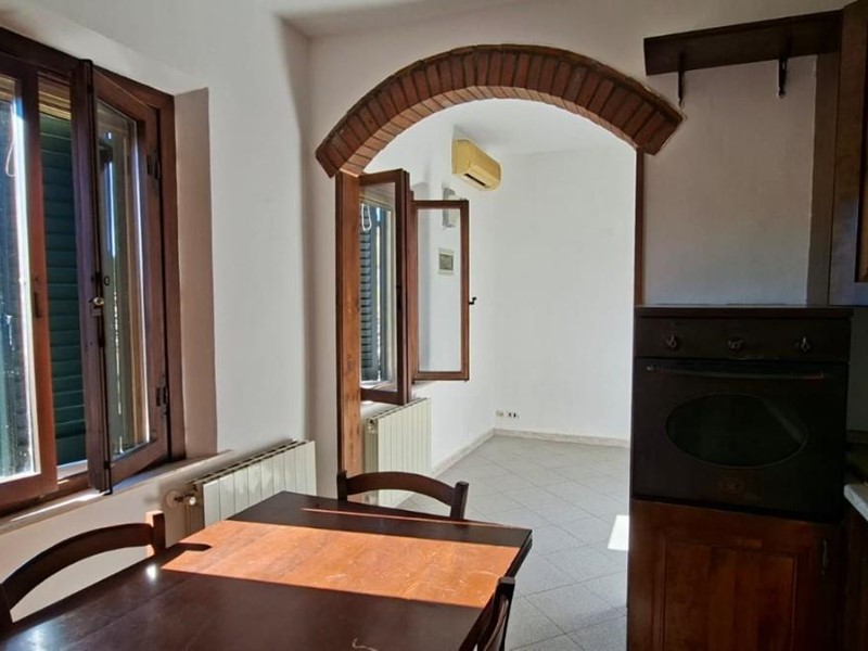 Trilocale in Vendita a Capannoli, 74'000&euro;, 60 m², arredato