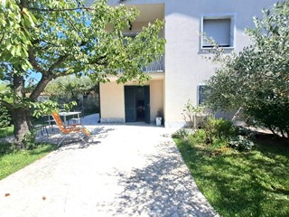 Trilocale in Affitto a Massa, zona Marina di Massa, 750&euro;, 60 m², arredato