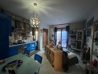 Trilocale in Vendita a Monteroni d'Arbia, 120'000&euro;, 55 m², con Box
