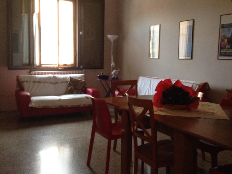 Quadrilocale in Affitto a Pisa, 1'000&euro;, 100 m², arredato