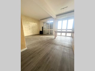 Appartamento in Vendita a Viareggio, 315'000&euro;, 110 m²