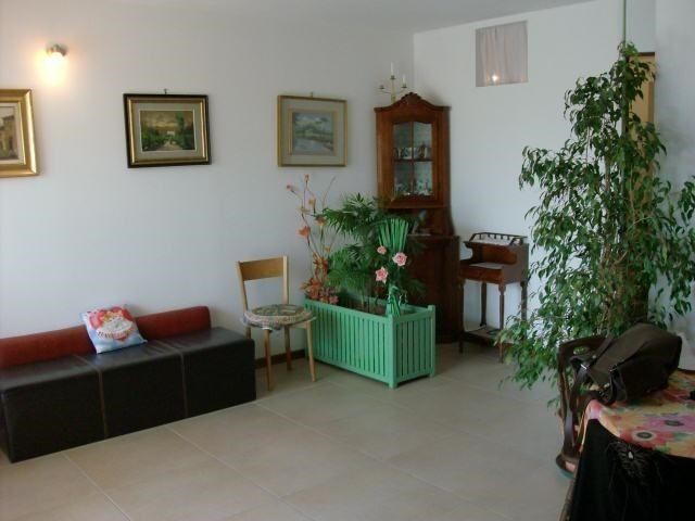 Casa Semi Indipendente in Vendita a Fosdinovo, zona Caniparola, 150'000&euro;, 90 m²