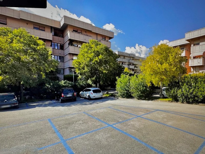 Appartamento in Vendita a Pisa, 600'000&euro;, 205 m²