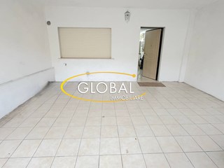 Trilocale in Vendita a Ancona, 110'000&euro;, 78 m²