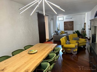 Quadrilocale in Affitto a Bergamo, 1'450&euro;, 215 m²