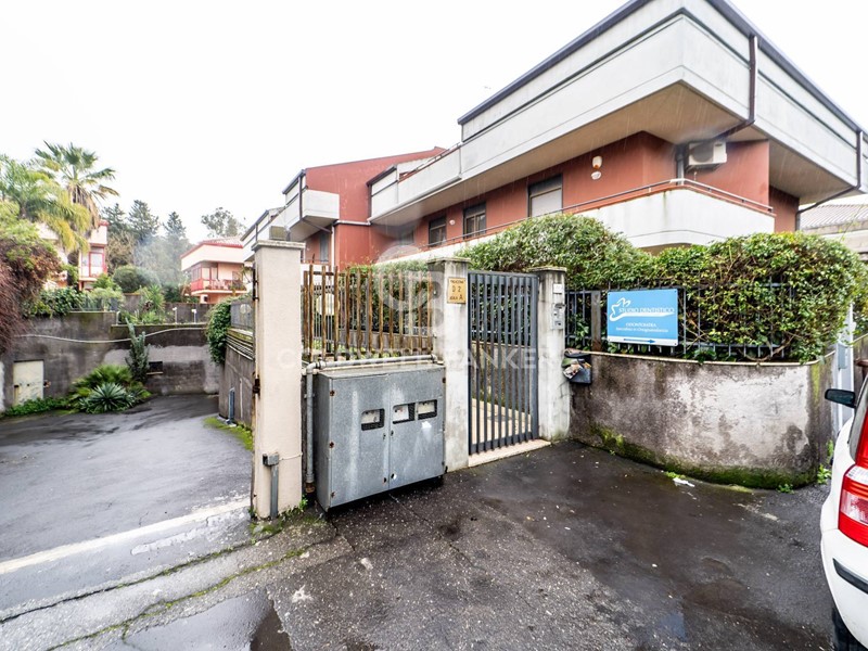 Bilocale in Affitto a San Giovanni la Punta, 590&euro;, 53 m²