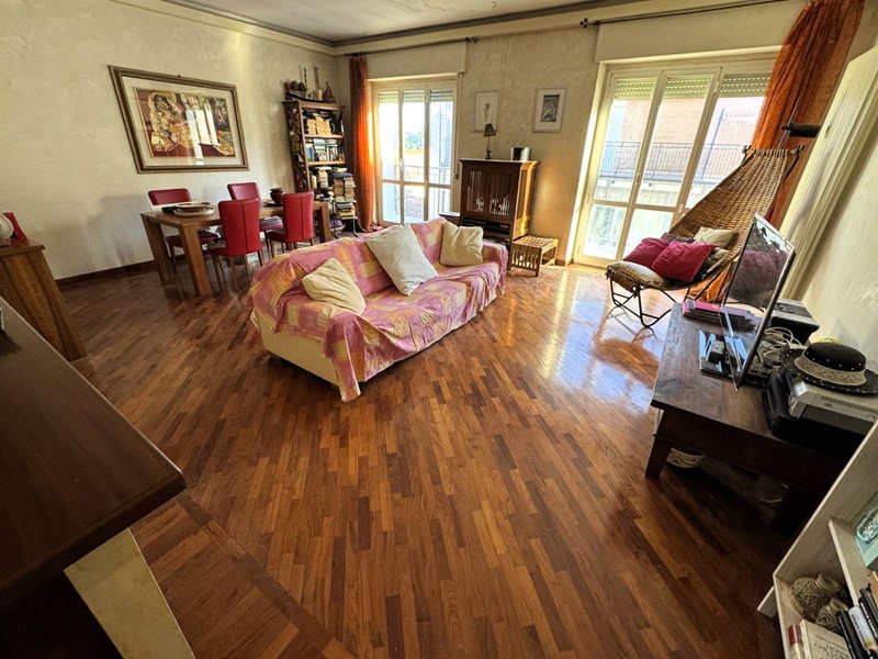 Appartamento in Vendita a Porto San Giorgio, 200'000&euro;, 127 m²