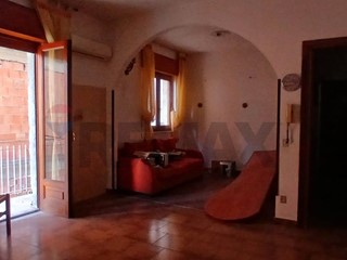 Trilocale in Vendita a Calatabiano, 44'000&euro;, 87 m²