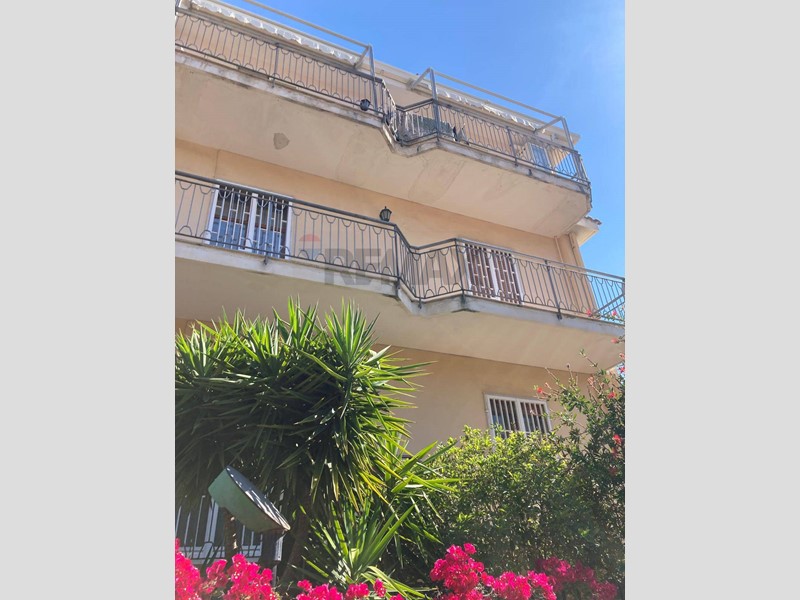 Quadrilocale in Vendita a Sant'Anastasia, 150'000&euro;, 90 m²