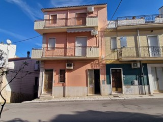 Appartamento in Vendita a San Nicandro Garganico, 25'000&euro;, 60 m²