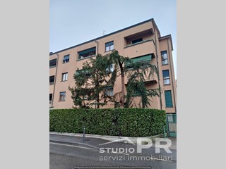 Trilocale in Vendita a Monza, 260'000&euro;, 77 m²