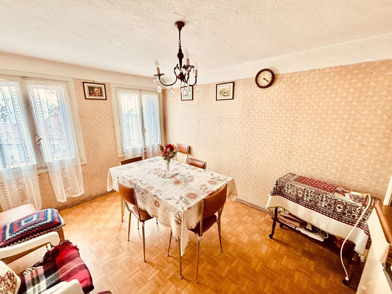 Appartamento in Vendita a Tonezza del Cimone, 27'000&euro;, 116 m²