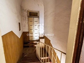 Appartamento in Vendita a Riposto, 42'000&euro;, 90 m²