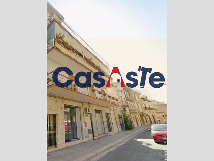 Appartamento in Vendita a Canosa di Puglia, 53'271&euro;, 134 m²