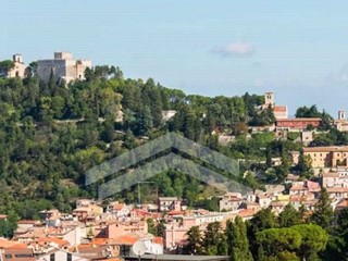 Monolocale in Affitto a Campobasso, 300&euro;, 40 m²