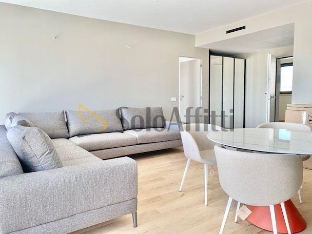 Bilocale in Affitto a Bari, zona LibertÃ, 1'300&euro;, 70 m², arredato