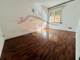 Bilocale in Vendita a Siracusa, zona Tisia - Tica - Zecchino, 67'000&euro;, 55 m²