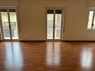 Appartamento in Affitto a Alcamo, zona CORSO DEI MILLE, 500&euro;, 142 m²