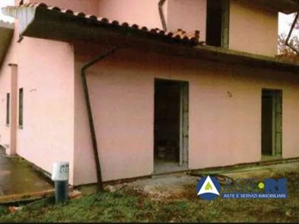 Quadrilocale in Vendita a Montefiascone, 50'438&euro;, 180 m²