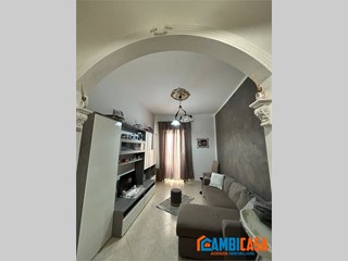 Quadrilocale in Vendita a Palermo, 110'000&euro;, 90 m²