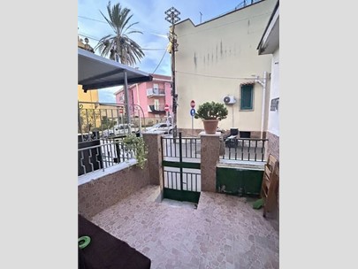 Bilocale in Vendita a Palermo, 60'000&euro;, 70 m²