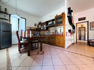 Quadrilocale in Affitto a Pietrasanta, zona Focette, 4'300&euro;, 70 m², arredato