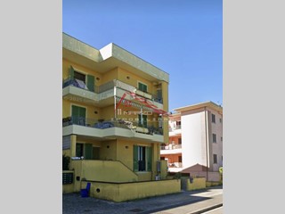 Quadrilocale in Vendita a Castelfranco di Sotto, 155'000&euro;, 75 m², con Box