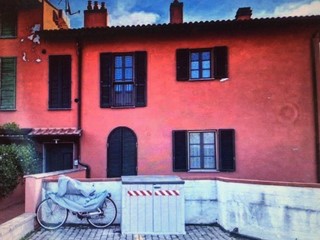 Quadrilocale in Vendita a Pisa, zona Riglione Oratoio, 109'500&euro;, 123 m²