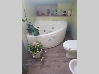 Quadrilocale in Vendita a Fosdinovo, zona Caniparola, 145'000&euro;, 90 m², arredato