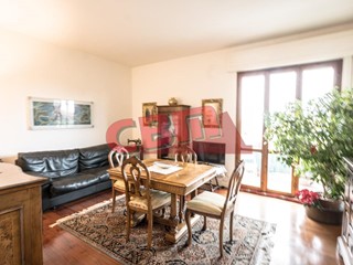 Quadrilocale in Vendita a Livorno, zona Antignano, 190'000&euro;, 96 m²