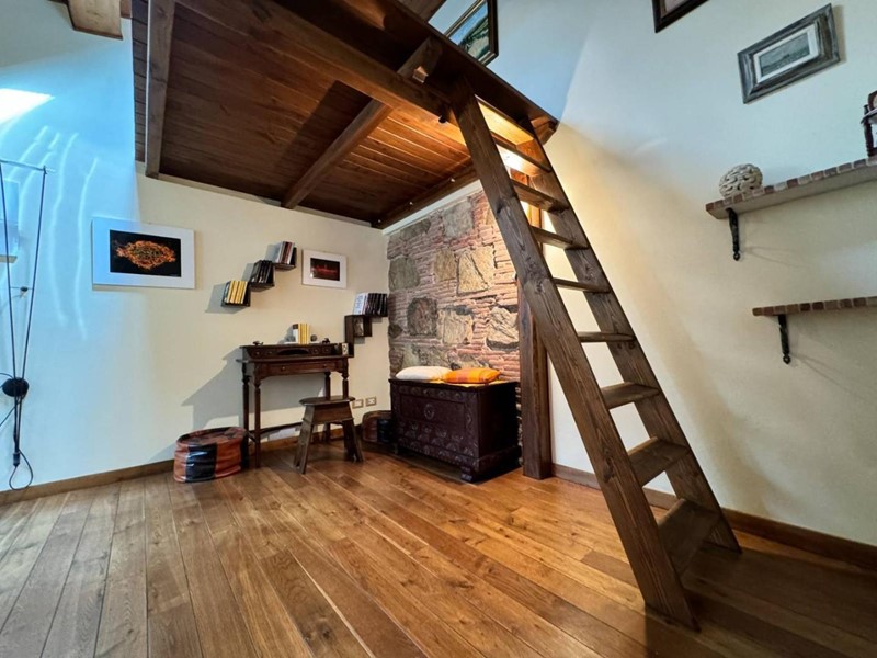 Bilocale in Vendita a Vecchiano, zona Avane, 80'000&euro;, 50 m², arredato