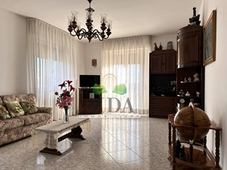 Quadrilocale in Vendita a Controguerra, 85'000&euro;, 120 m²