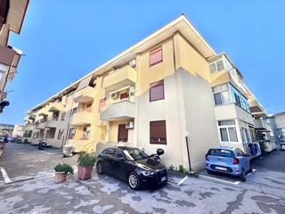 Bilocale in Vendita a Palermo, 115'000&euro;, 70 m²